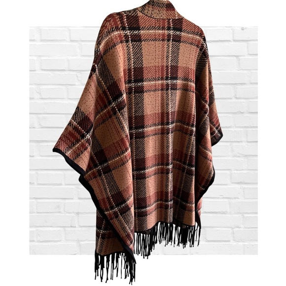 Tahari Plaid Knit Zip-Up Poncho Cape Fringe Brown Black Women’s 2X 3X Plus Size - Picture 4 of 11